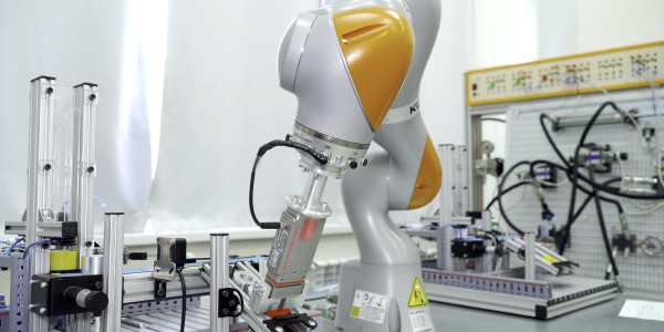 Inteligencia Artificial Industria 4.0 / Deep Learning / IA les Piles · Detección y Identificación de Impurezas con Discriminación de Producto No Cualificado.
